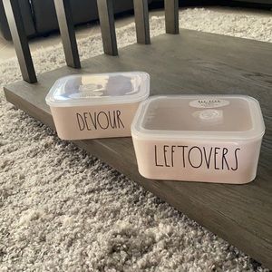 Rae Dunn containers with lids